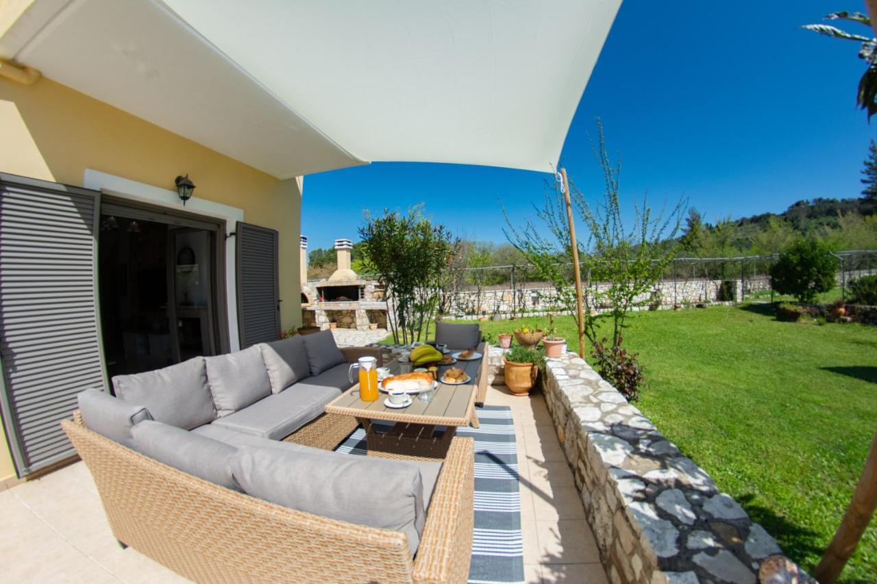 Kanakádes Giannakis Villa מראה חיצוני תמונה
