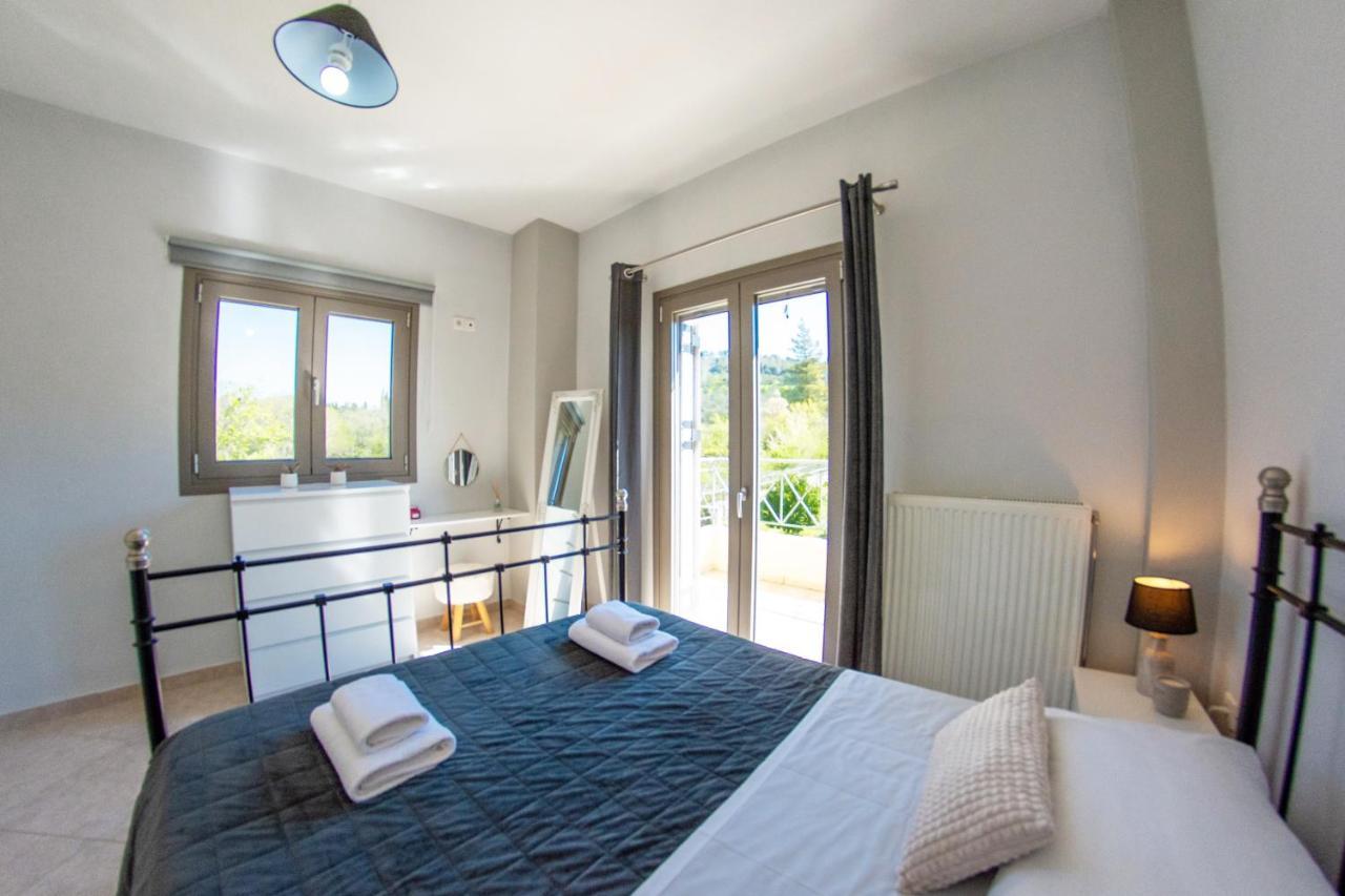 Kanakádes Giannakis Villa מראה חיצוני תמונה